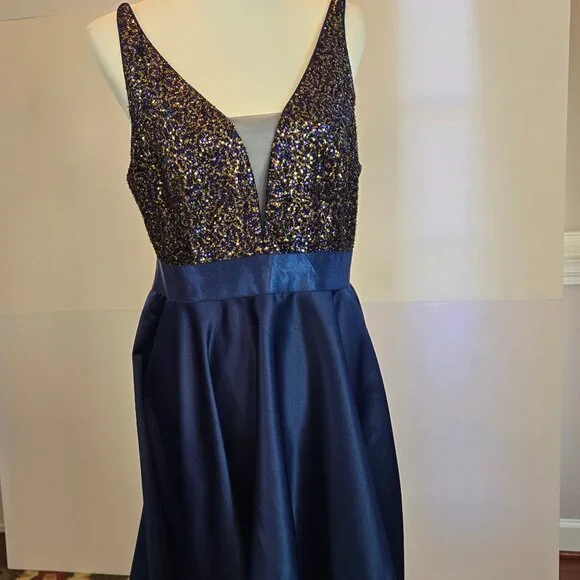 EVER-PRETTY Women's Asymmetric Skirt ,V-Neck, A-line Dress Sz: 2XL Navy Blue - Picture 13 of 16